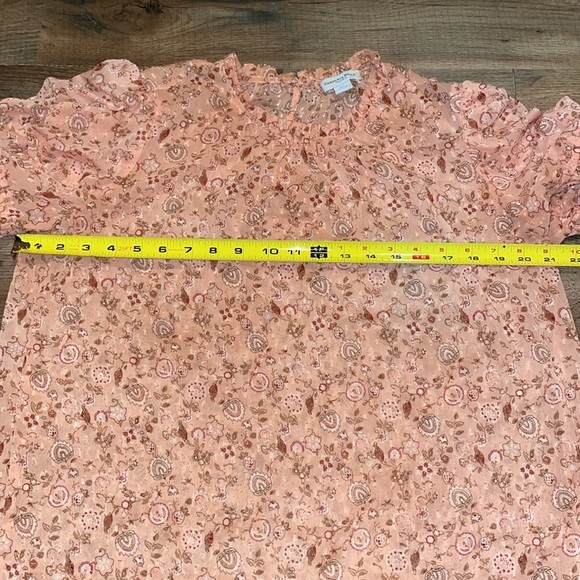 Lof of 5 Shirts.  Size Large. - Picture 7 of 12